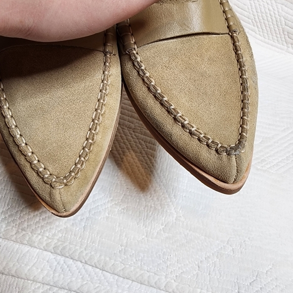 M. GEMI tan suede pointed toe loafers. Women's size 41. - Picture 9 of 16
